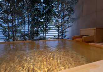 F檜の源泉室内露天風呂付き客室