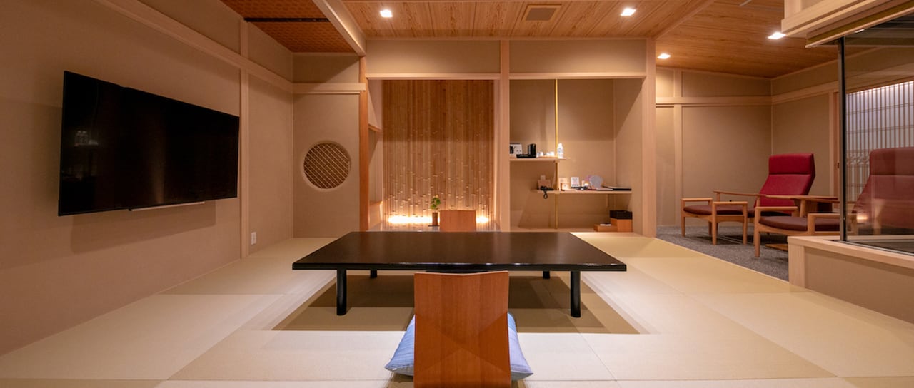 H檜の源泉室内露天風呂付き客室(離れ棟12.5畳)